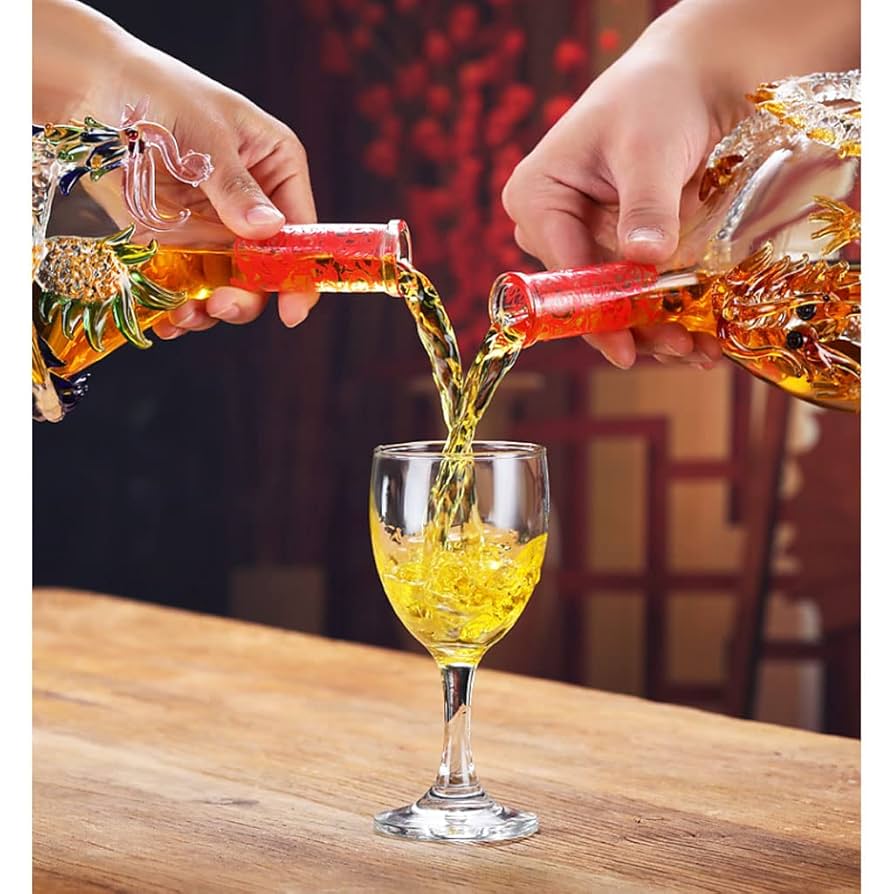 Amazon｜デカンタ ウイスキーデカンタ 龍または鳳凰のボトル